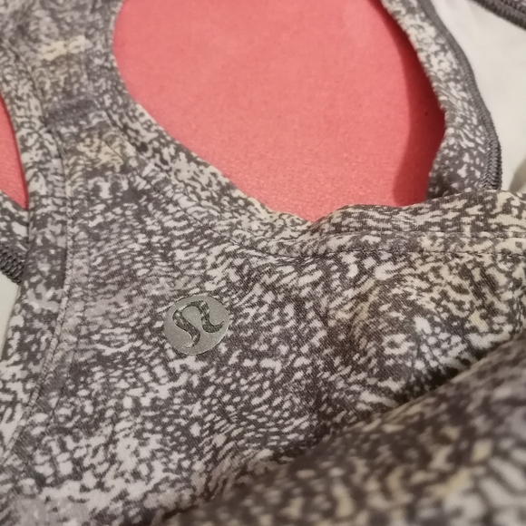 🍋Size 6 Lululemon Cool Racerback Tank - Picture 2 of 3